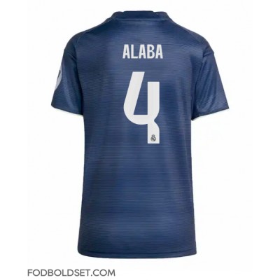 Real Madrid David Alaba #4 Udebanetrøje Dame 2025-26 Kortærmet Real Madrid David Alaba #4 Udebanetrøje Dame 2025-26 Kortærmet